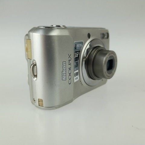 Nikon Compact Digital Camera Coolpix L19 Silver