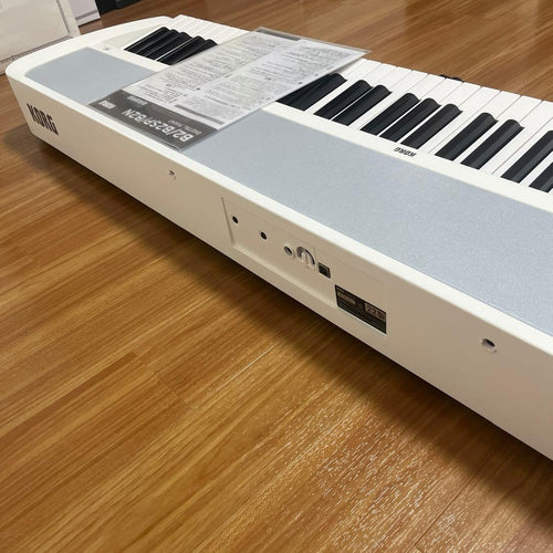 Korg Keyboards Digital Pianos B2 88 22