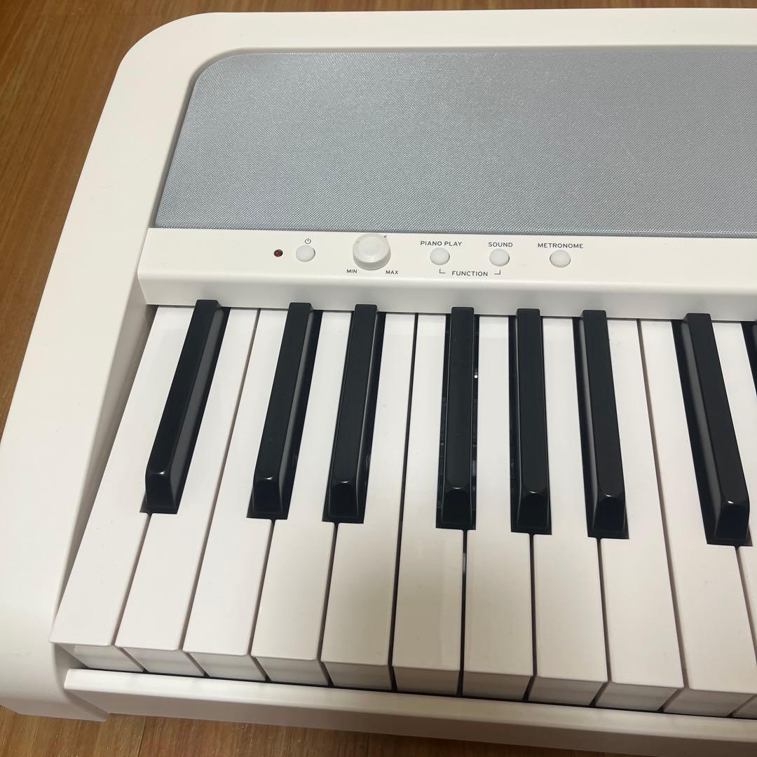 Korg Keyboards Digital Pianos B2 88 22