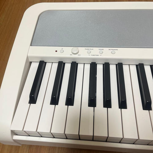 Korg Keyboards Digital Pianos B2 88 22