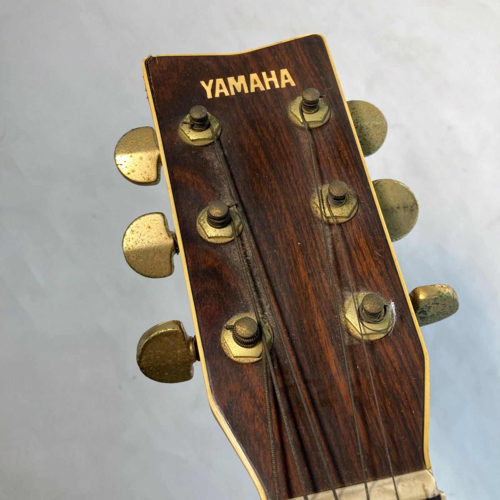 Acoustic Guitar Yamaha Fg-300D