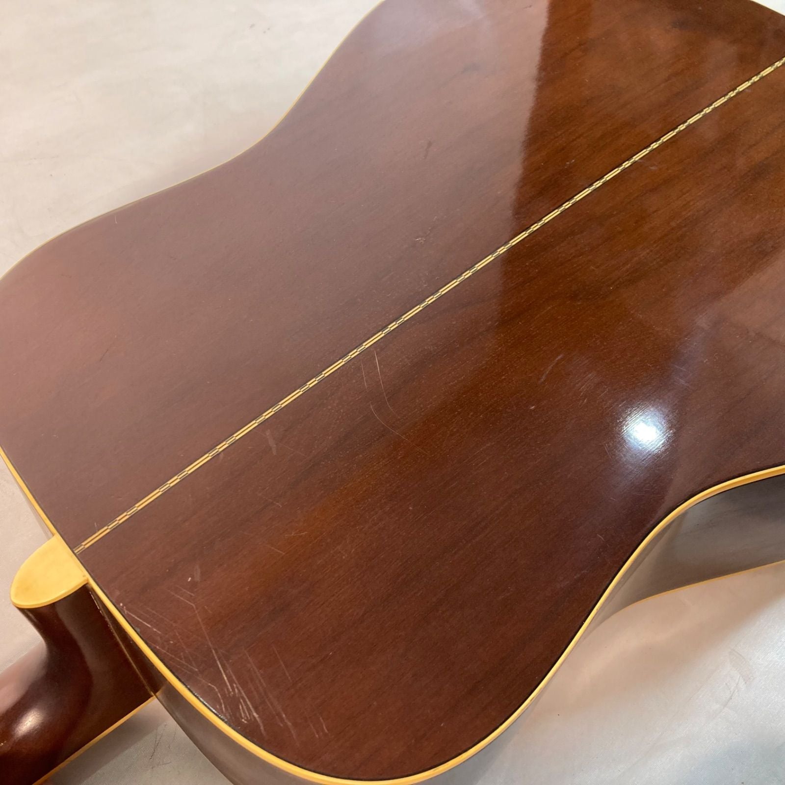 Acoustic Guitar Yamaha Fg-300D