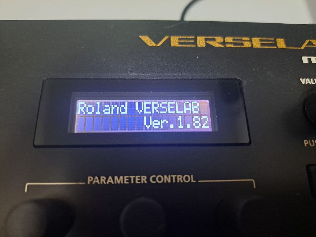 Roland Rhythm Machine Verselab Mv-1