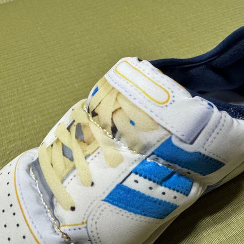 Adidas Sneakers