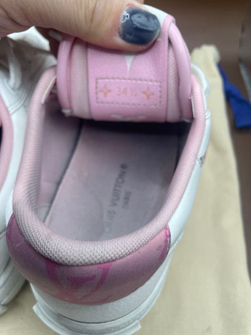 Louis Vuitton Sneakers 21.5 22