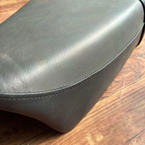 Yamaha Seat Sr400