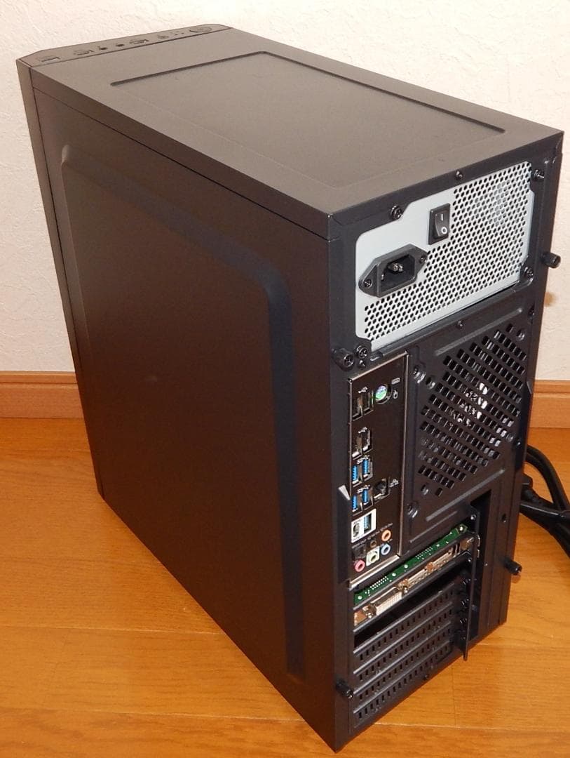Zalman Workstations Pc I7 7820X/12Gb/K2000/Win11