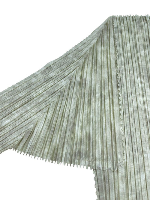 Pleats Please Half-Sleeve Three-Quarter-Sleeve
