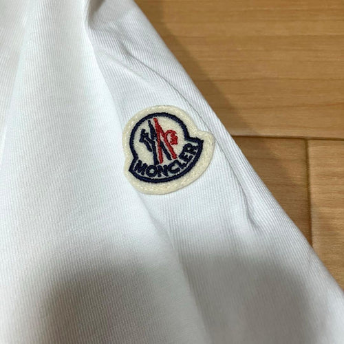 Moncler T-Shirts V T L 4S263