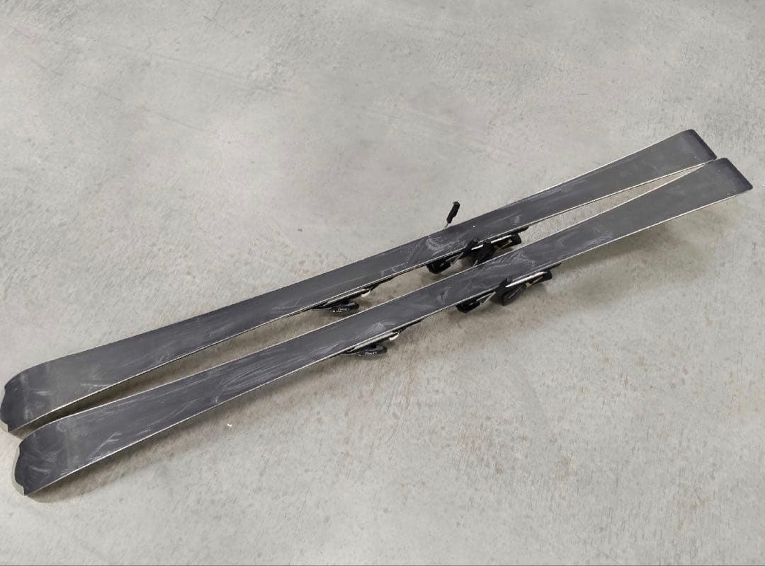 Salomon Skis Demo Xt