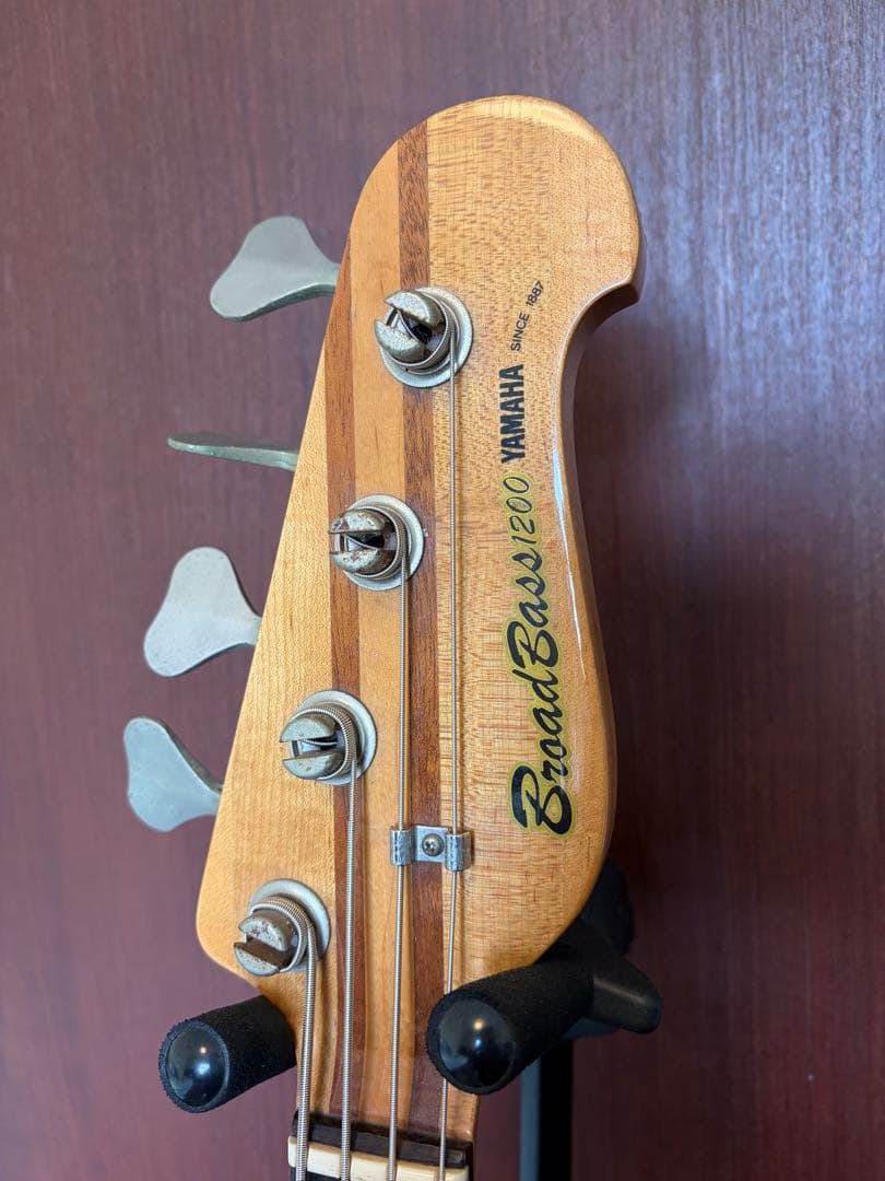 Electric Basses Yamaha Broadbass 1200 Bb
