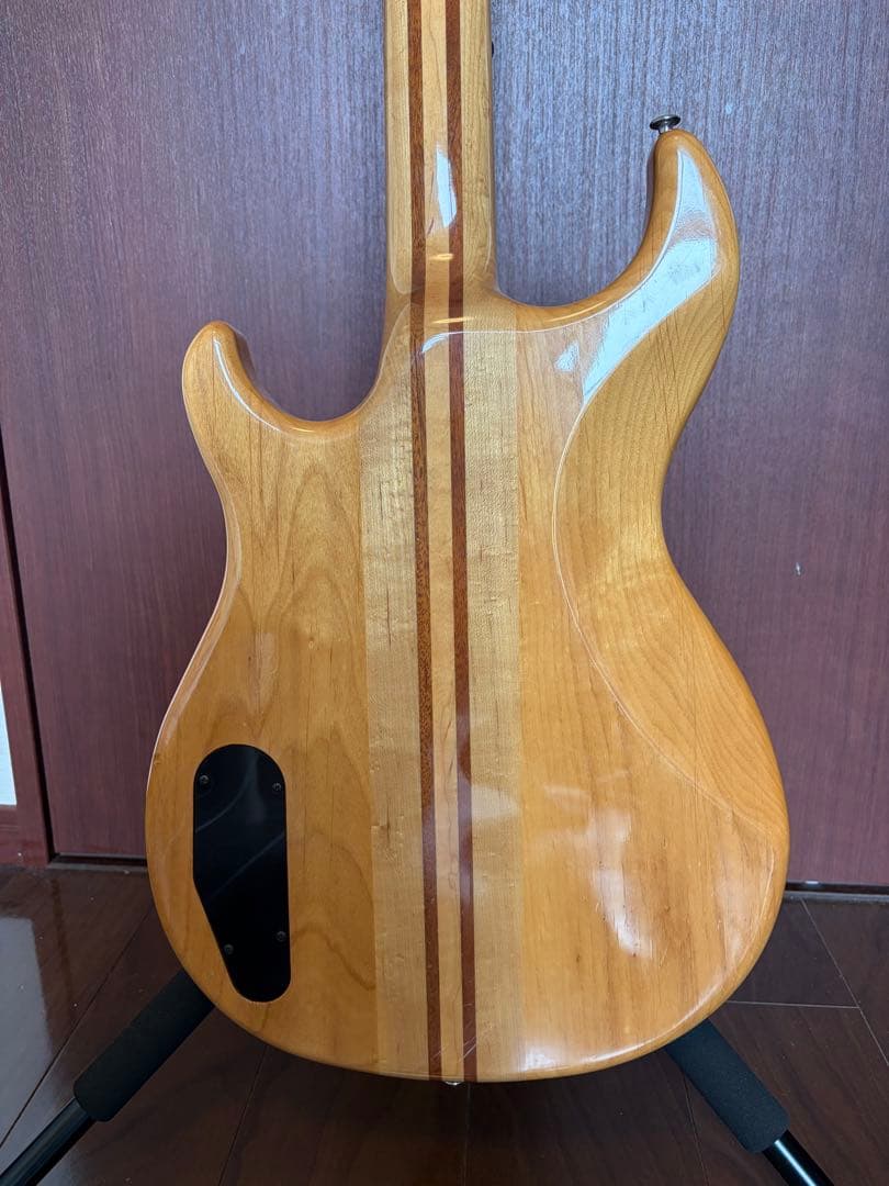 Electric Basses Yamaha Broadbass 1200 Bb