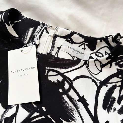 Tomorrowland Sleeveless 34