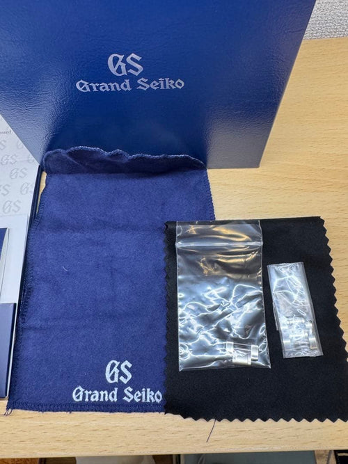 Grand Seiko Automatic Watches Sbgj275 2000