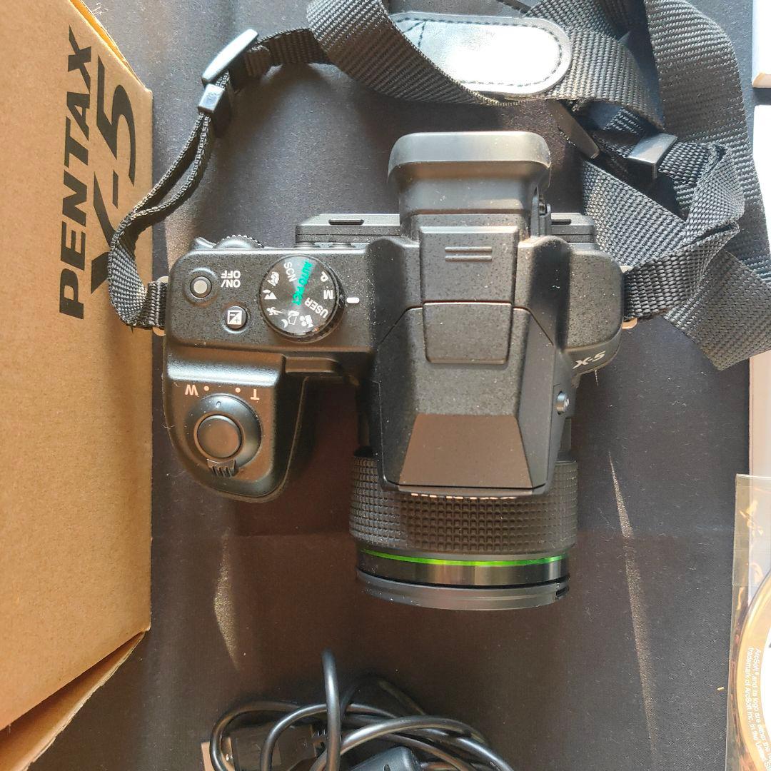 Pentax Compact Digital Camera X-5 4.0