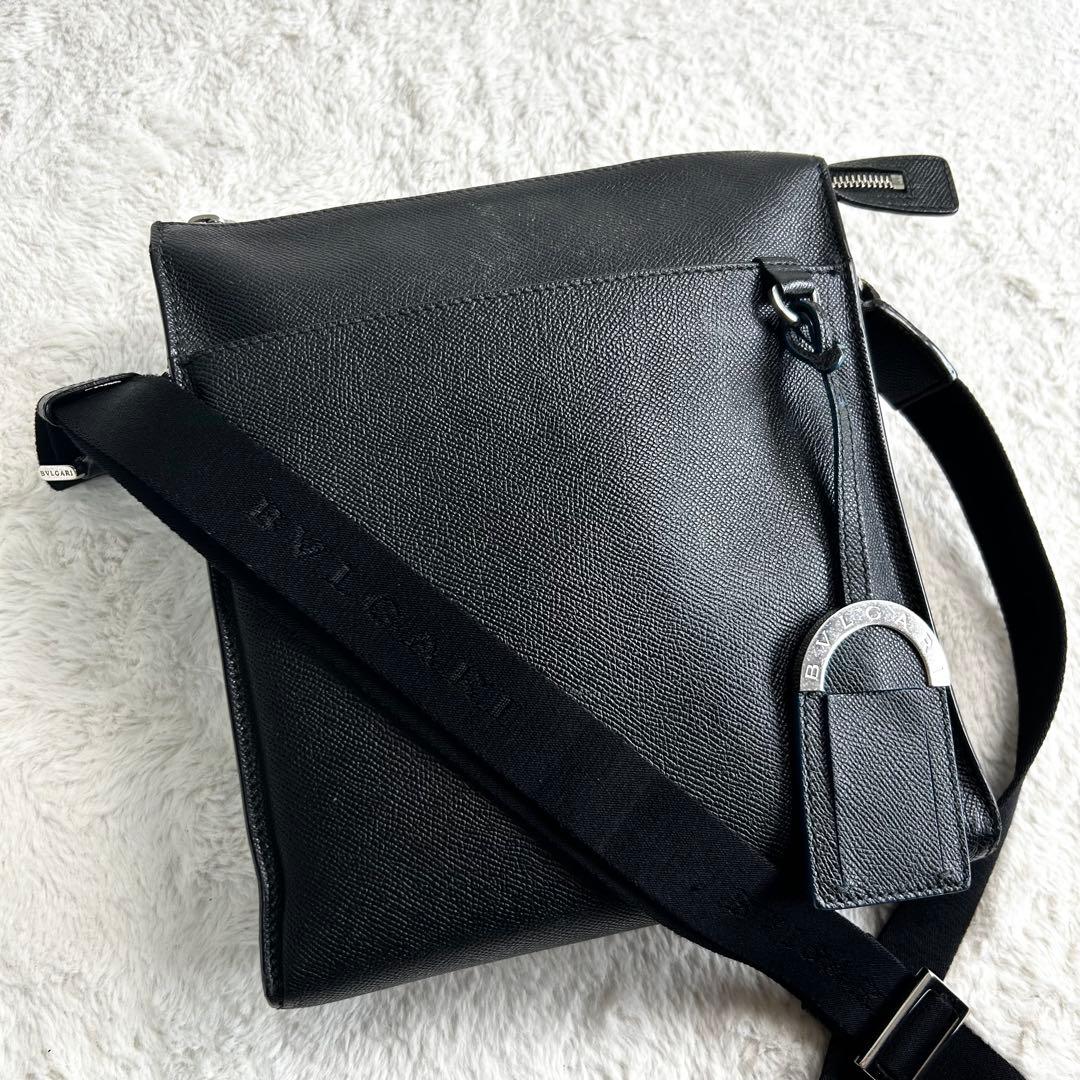 Bvlgari Shoulder Bags
