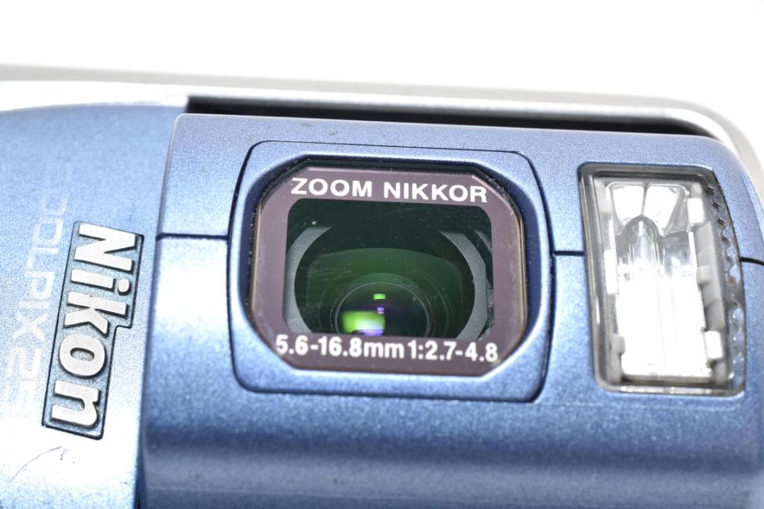 Compact Digital Cameras Nikon Coolpix 2500 #21780