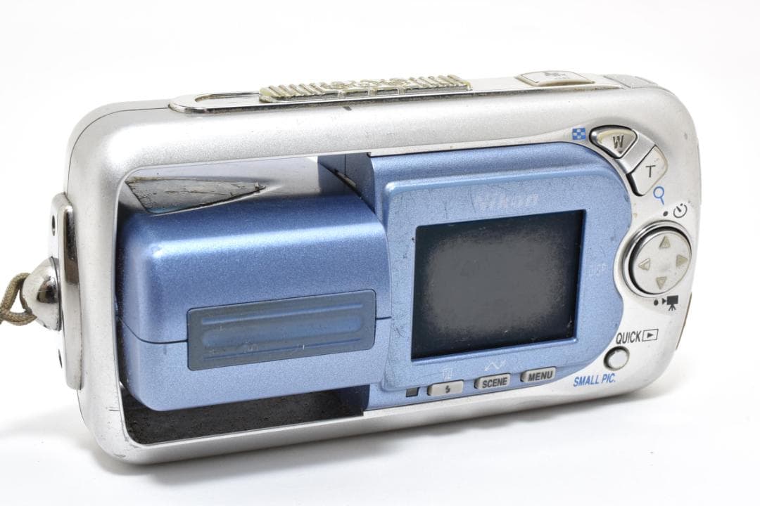 Compact Digital Cameras Nikon Coolpix 2500 #21780