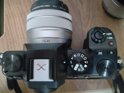 Fujifilm Mirrorless Interchangeable Lens Cameras X-S10