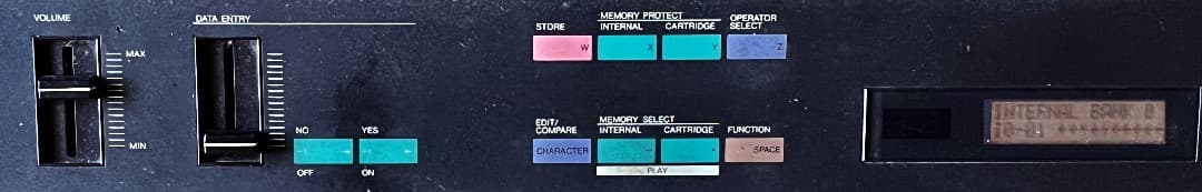 Yamaha Analog Synthesizer Dx7 .Grey Matter