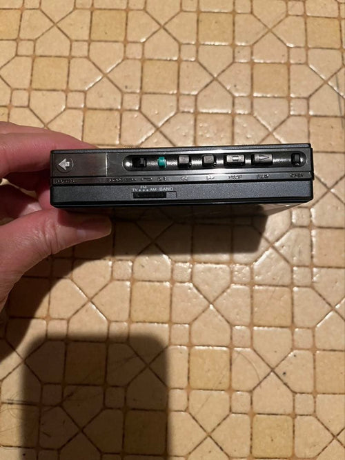 Sony Cassette Players Walkman Wm-F550C