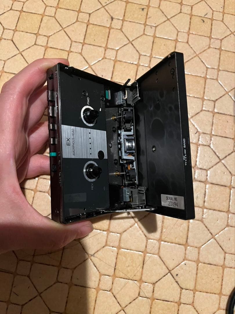 Sony Cassette Players Walkman Wm-F550C