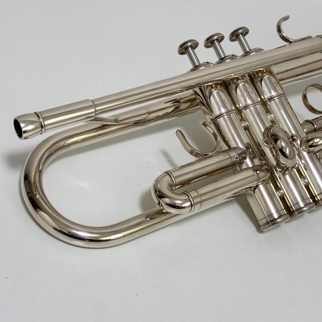 Yamaha Trumpets Ytr-2335S
