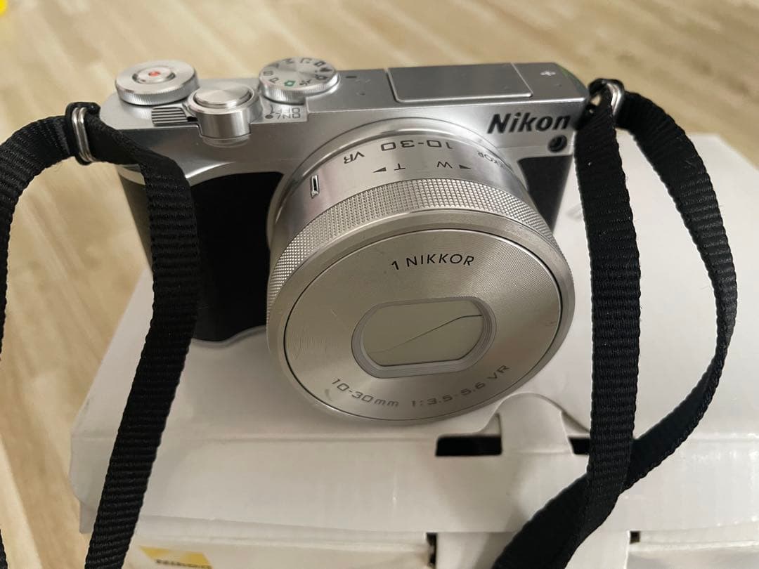 Nikon Other 1 J5 Nikkor