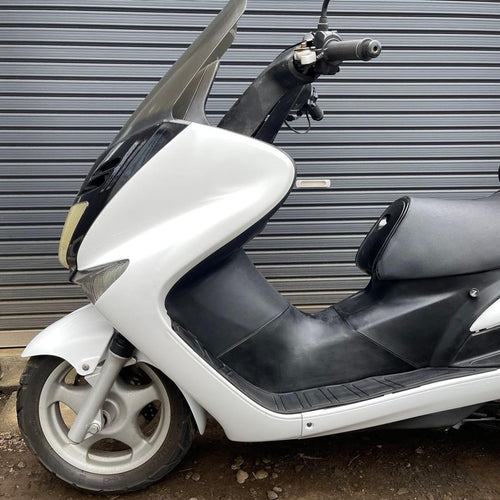 Yamaha Motor Motorcycle Frames Majesty 125 12