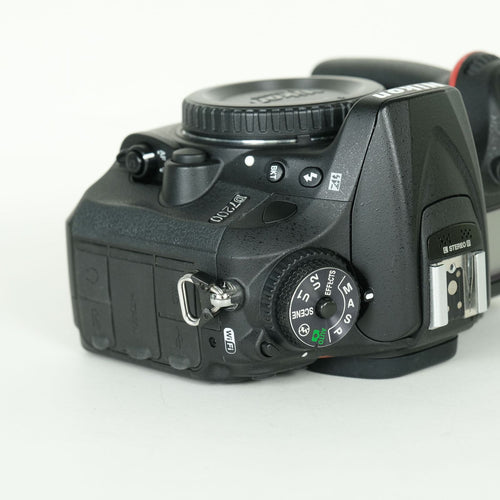 Nikon Digital Slr 35,077 D7200 F