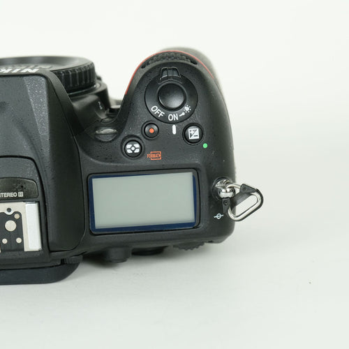 Nikon Digital Slr 35,077 D7200 F