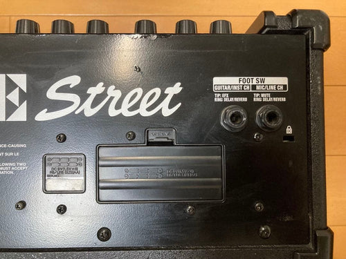 Roland Guitar Amplifiers Cube Street