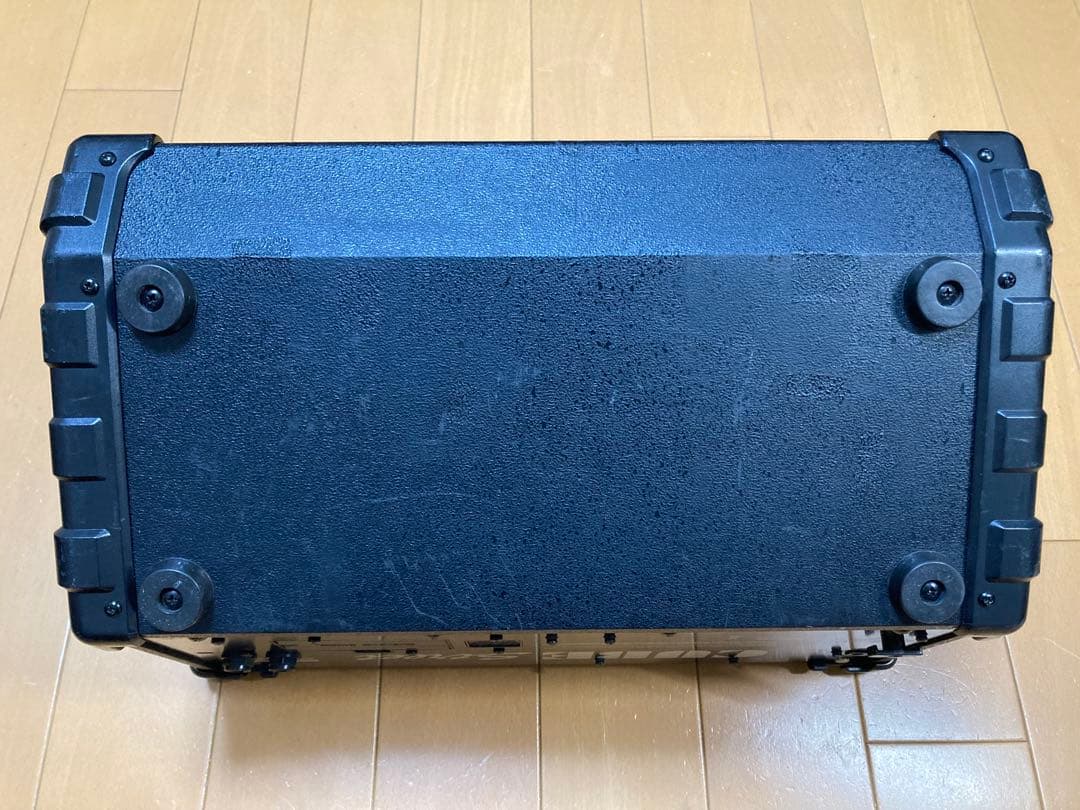 Roland Guitar Amplifiers Cube Street