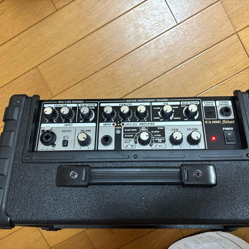 Roland Guitar Amplifiers Cube Street