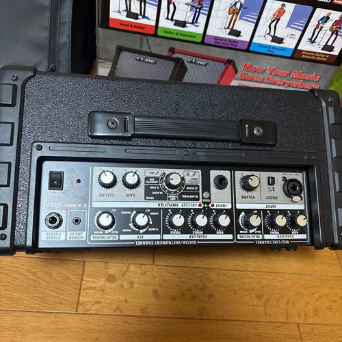 Roland Guitar Amplifiers Cube Street