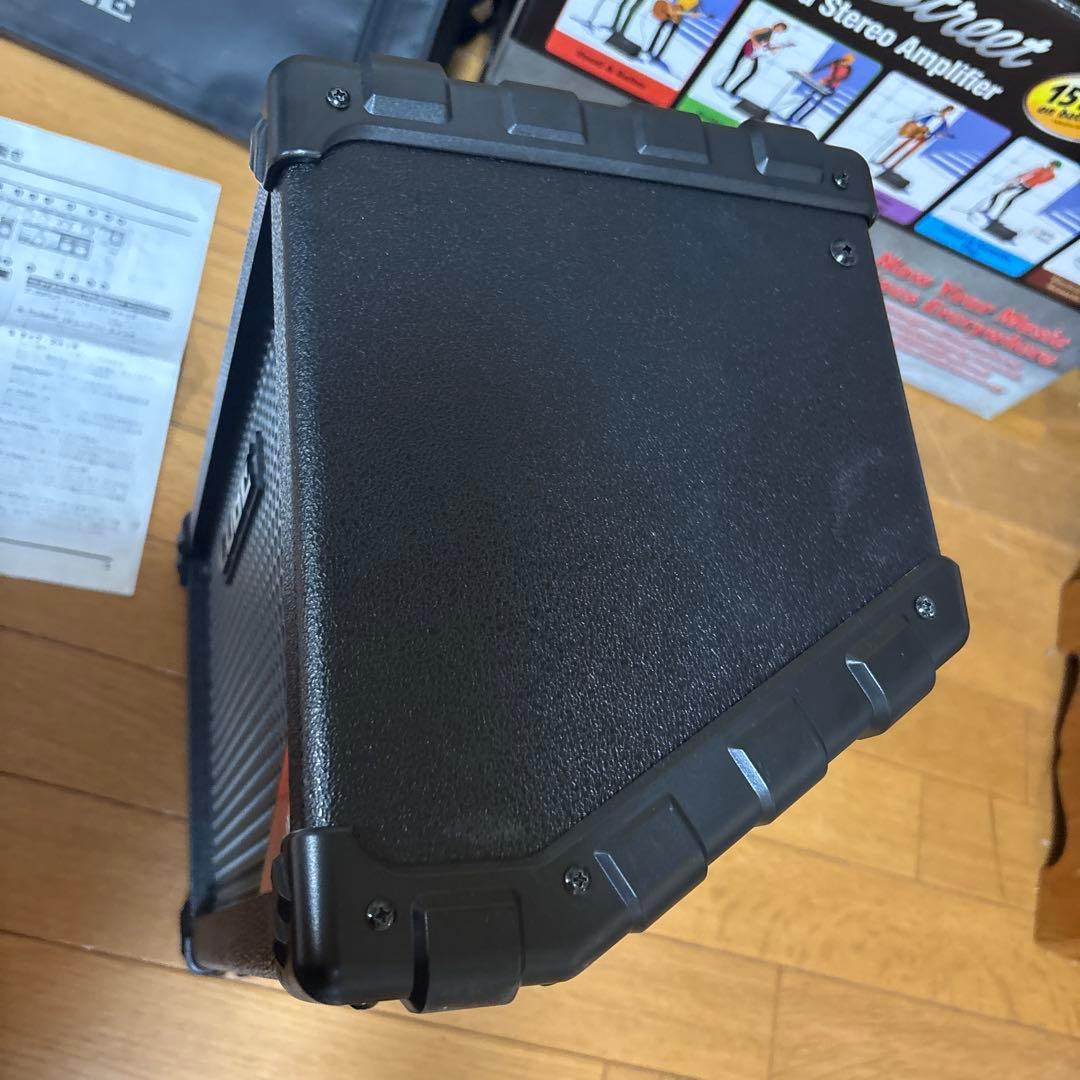 Roland Guitar Amplifiers Cube Street