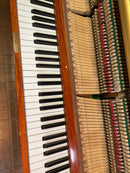 Yamaha Uplight Piano W104