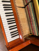 Yamaha Uplight Piano W104