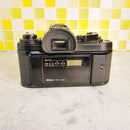 Nikon Slr Camera (Film) Fg