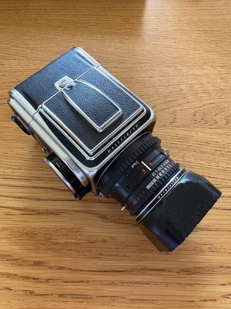 Large Format Medium Cameras (Film) Hasselblad 500C Planar 80