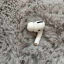Apple Airpods Body Pro