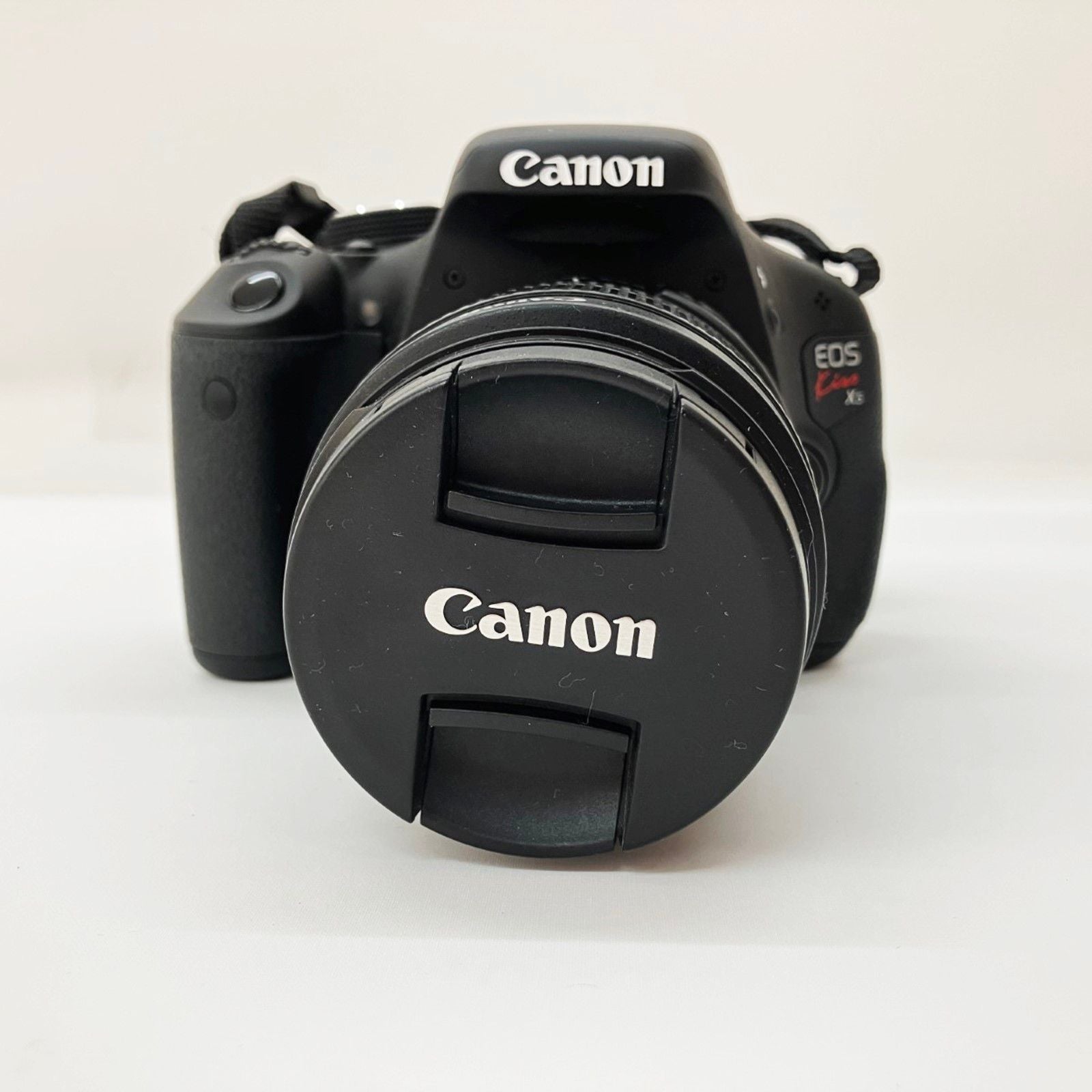 Canon Digital Slr Eos Kiss X5 18-55Mm F3.5-5.6 Ef-S