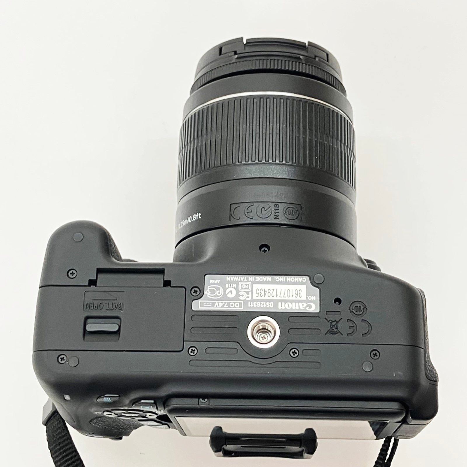 Canon Digital Slr Eos Kiss X5 18-55Mm F3.5-5.6 Ef-S