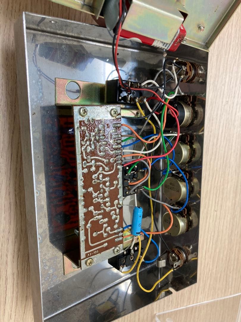 Guitar Effects Units Roland Af-100 Bee Baa