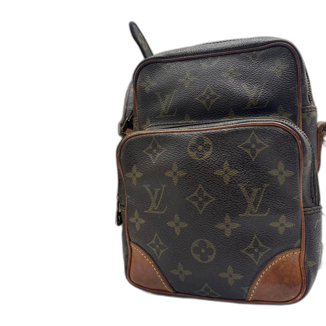 Louis Vuitton Shoulder Bag