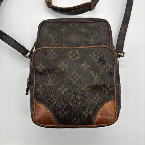Louis Vuitton Shoulder Bag
