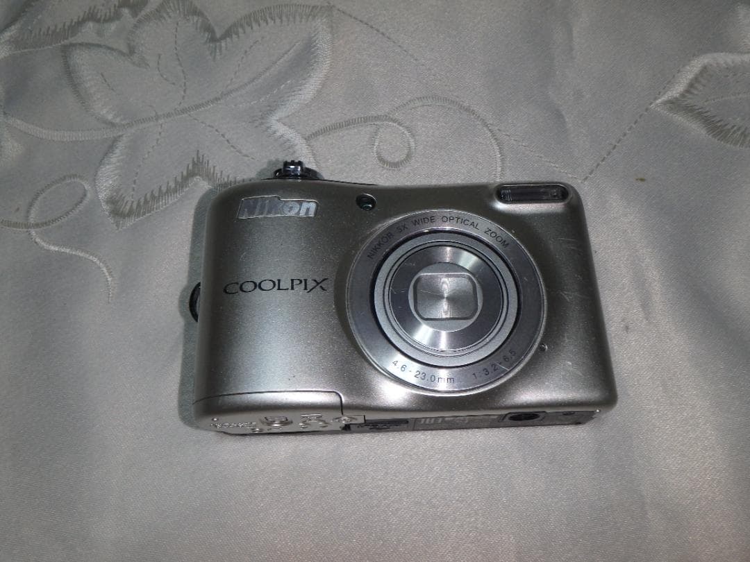 Nikon Compact Digital Cameras L30 Coolpix
