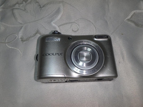 Nikon Compact Digital Cameras L30 Coolpix