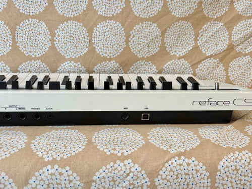 Yamaha Keyboards Digital Pianos Reface Cs 22