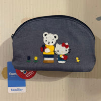Familiar Pouches
